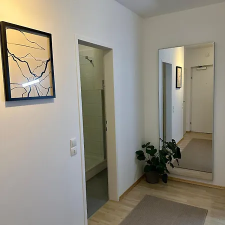 Zentrale Mit Parkplatz Apartment Graz