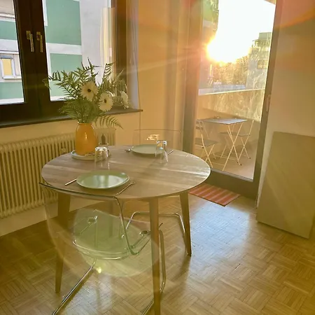 Apartment Zentrale Mit Parkplatz *