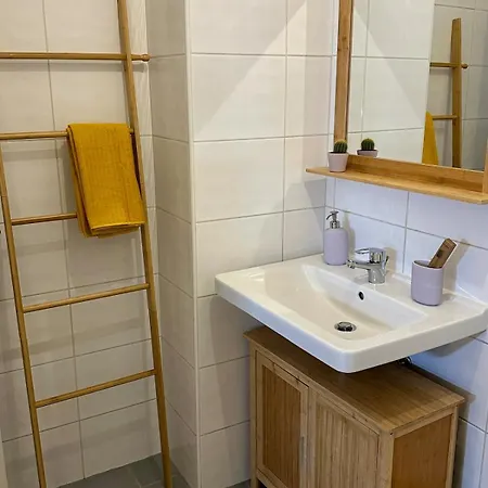 Zentrale Mit Parkplatz * Graz