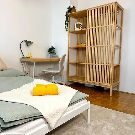 Apartamento Zentrale Mit Parkplatz