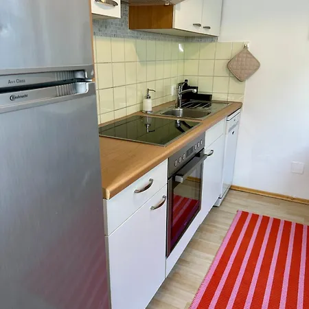 Zentrale Mit Parkplatz Apartment *