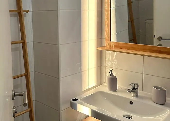 Zentrale Mit Parkplatz * Štýrský Hradec